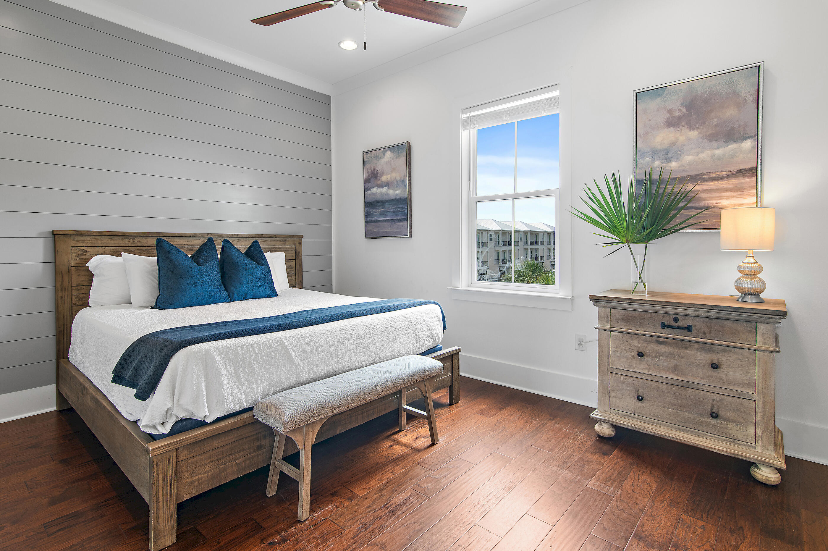 The Retreat at Miramar - Residential