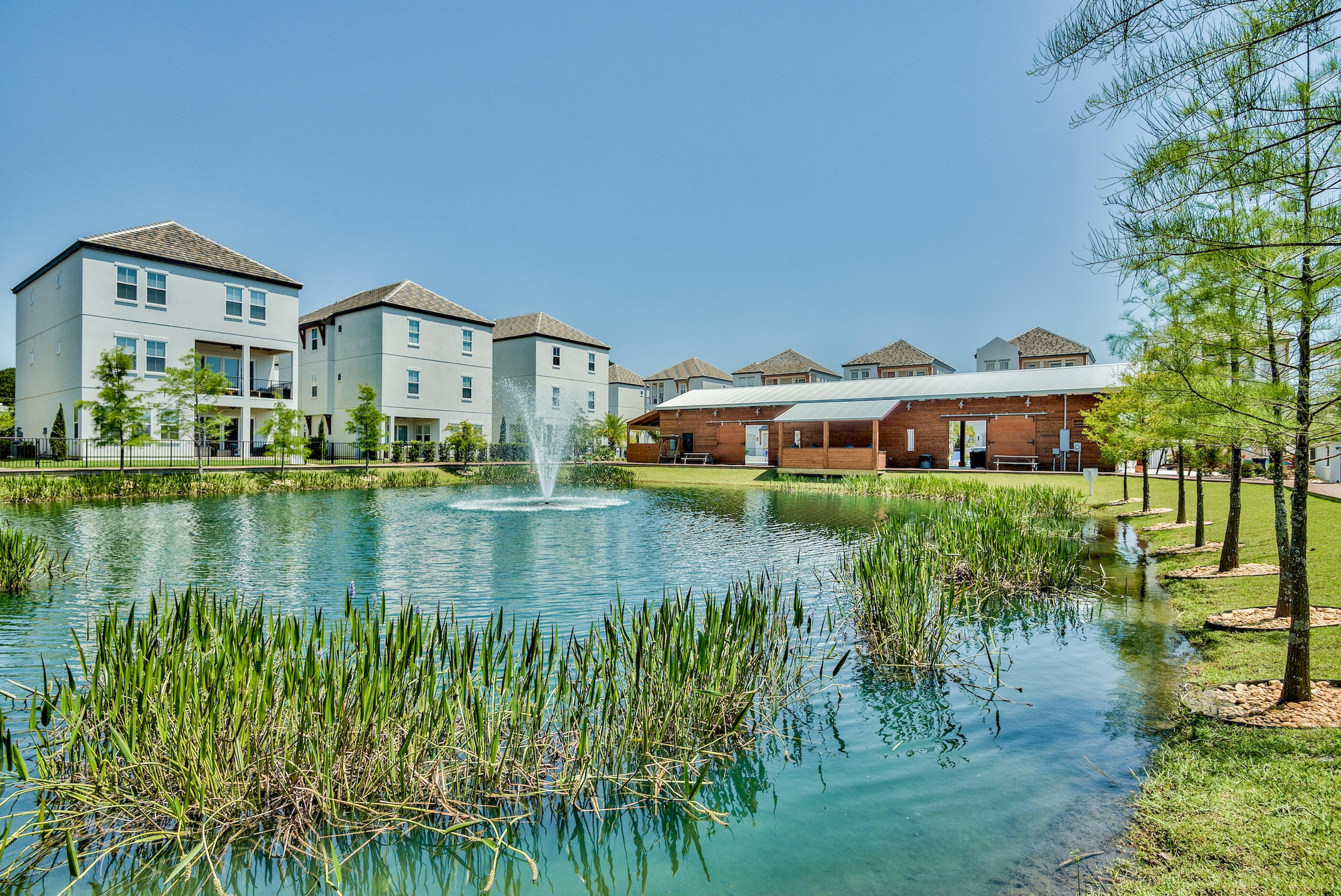 The Retreat at Miramar - Residential