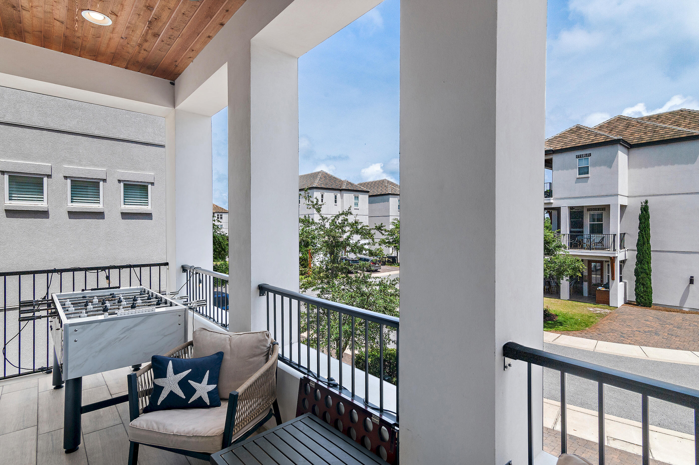 The Retreat at Miramar - Residential