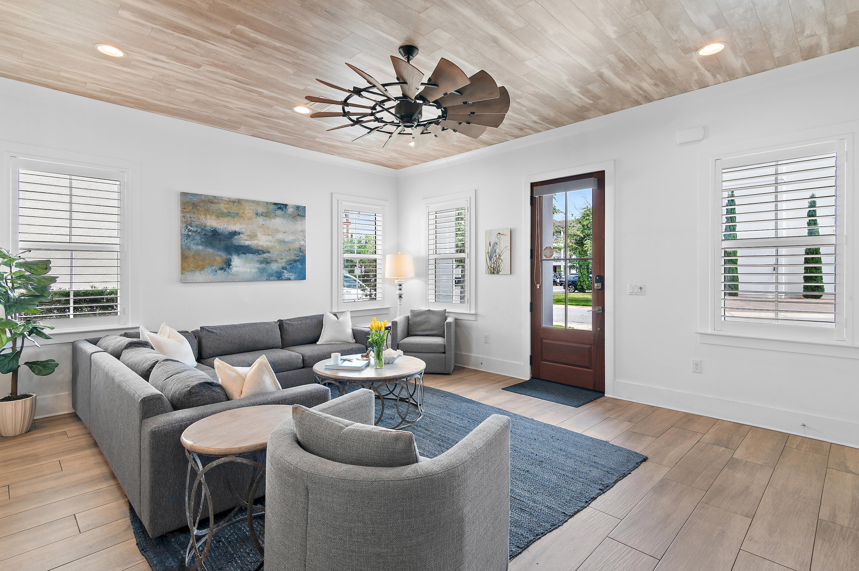 The Retreat at Miramar - Residential