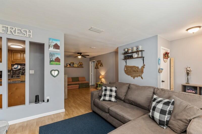 SHERWOOD FOREST - Residential
