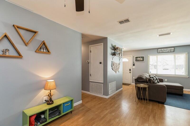SHERWOOD FOREST - Residential