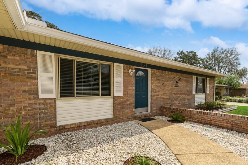 SHERWOOD FOREST - Residential
