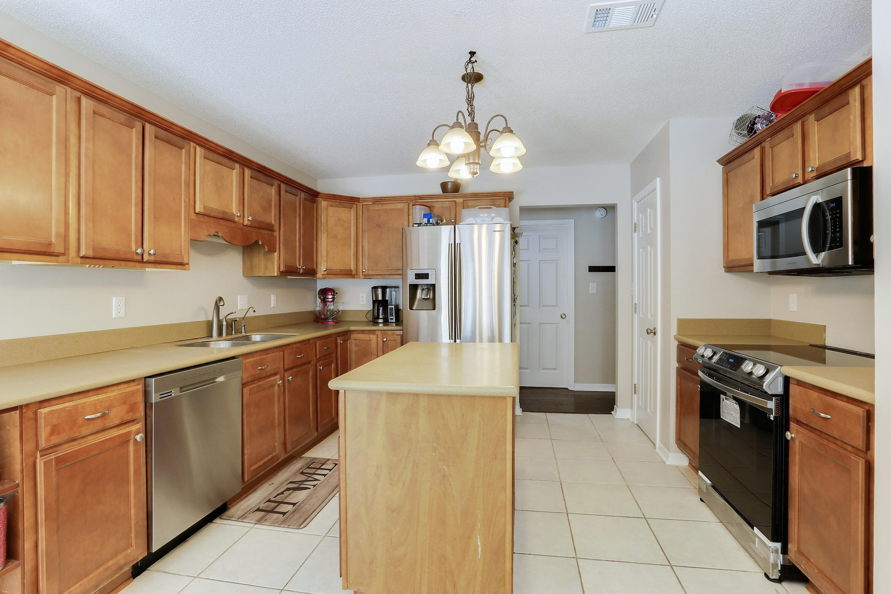 PARKWOOD ESTATES PH 5 - Residential