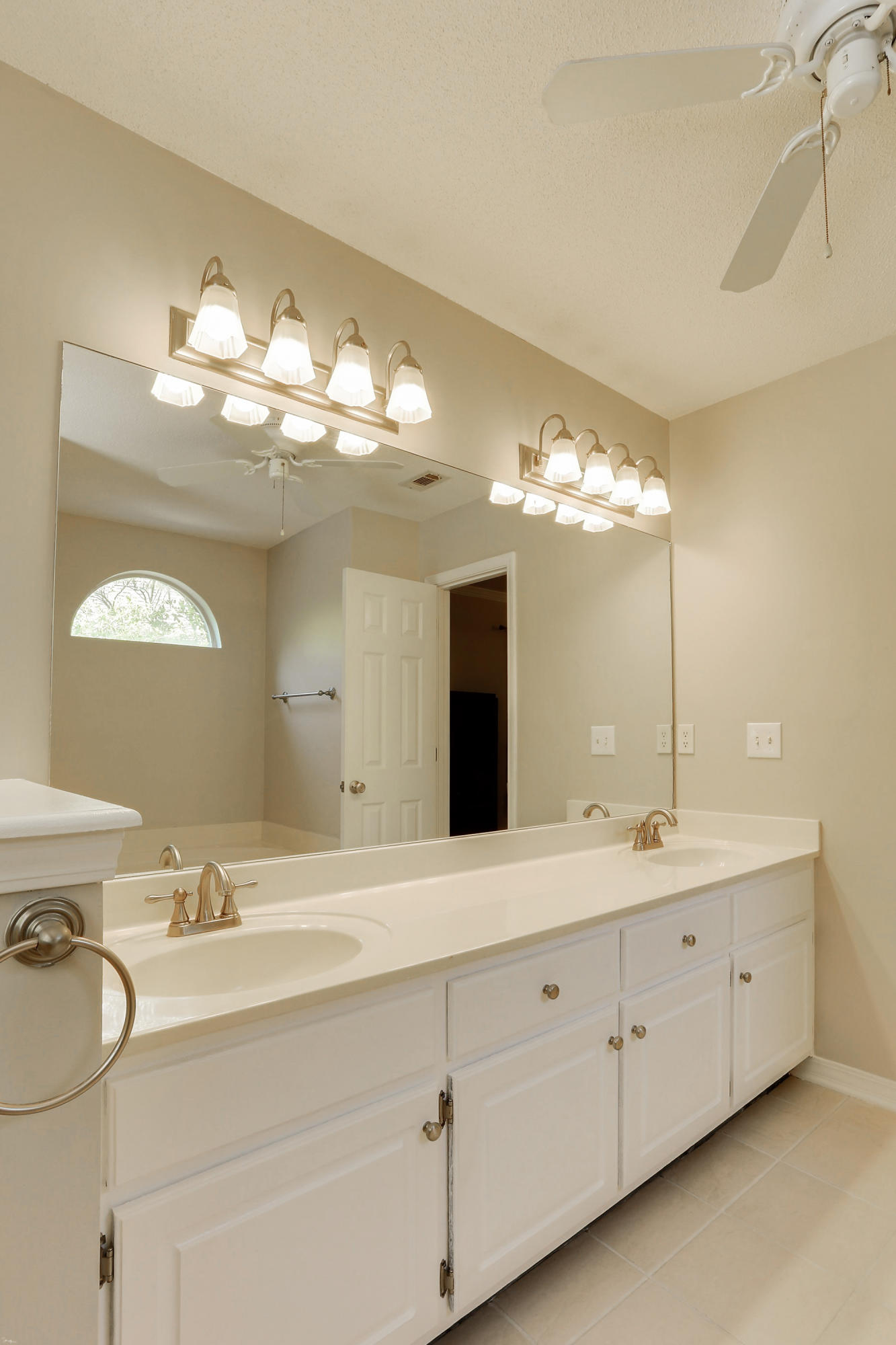 PARKWOOD ESTATES PH 5 - Residential