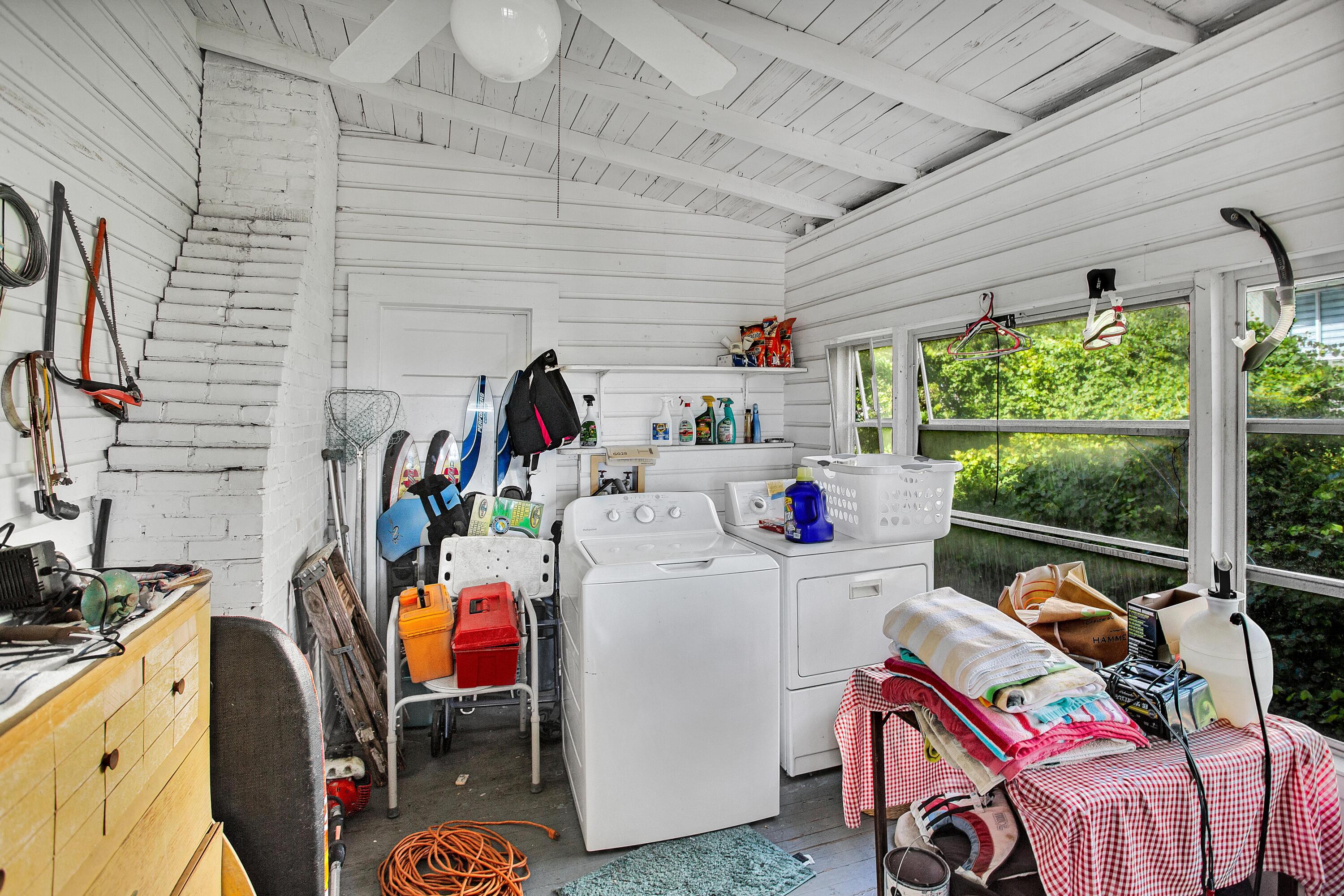 EAST PASS ADDN TO DESTIN - Land