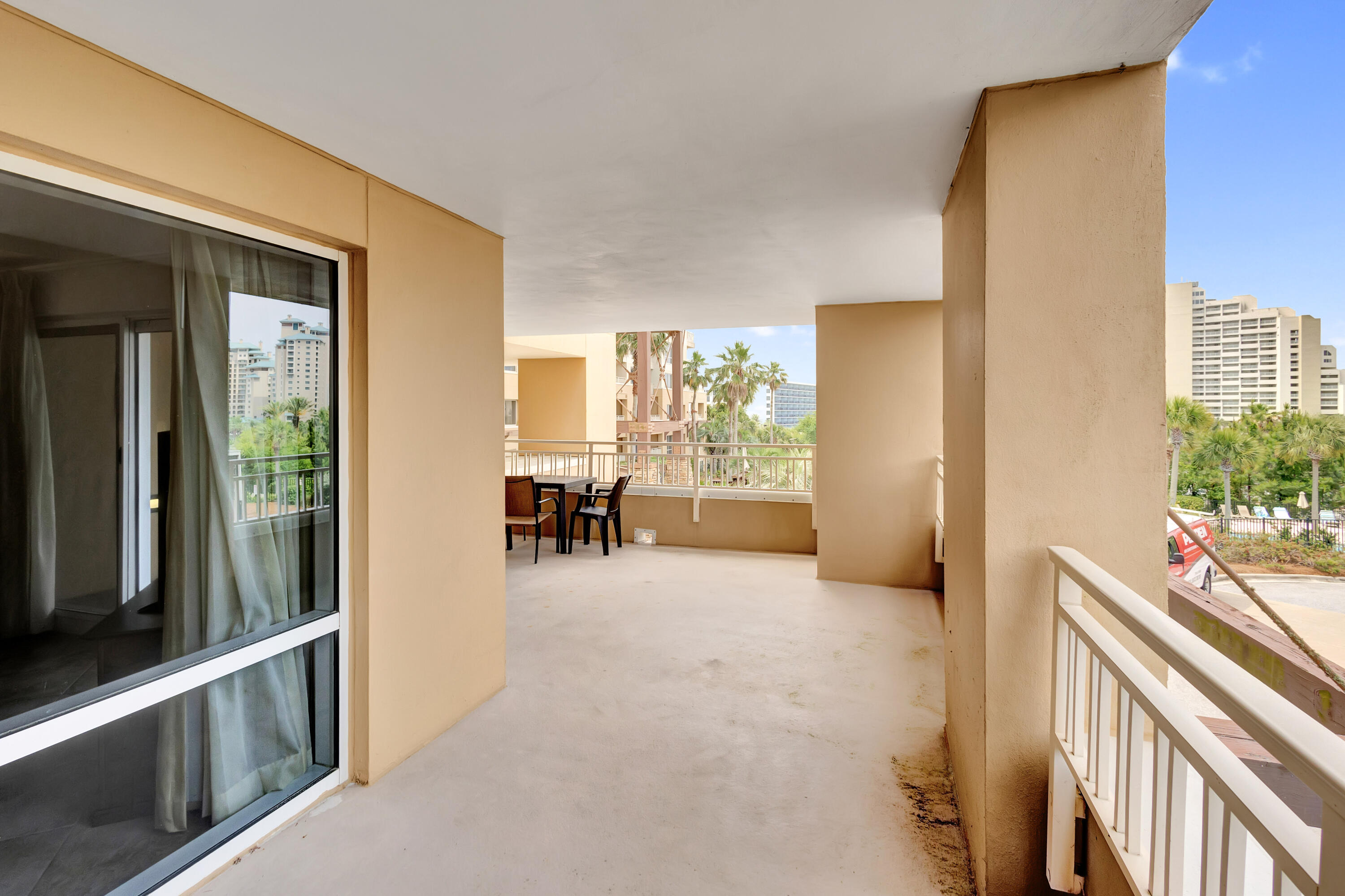 LUAU I - Residential