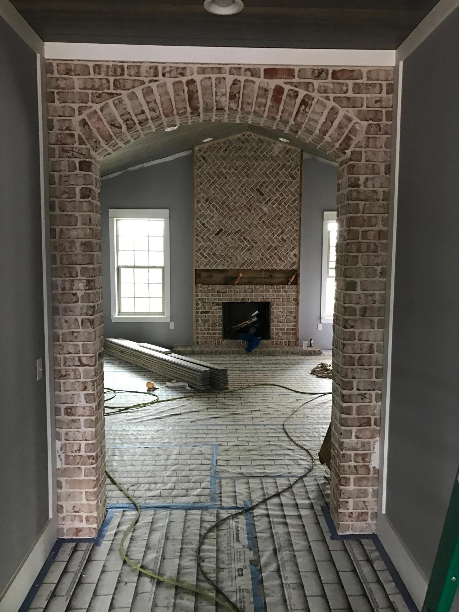 AVALON BEACH ESTATES - Residential