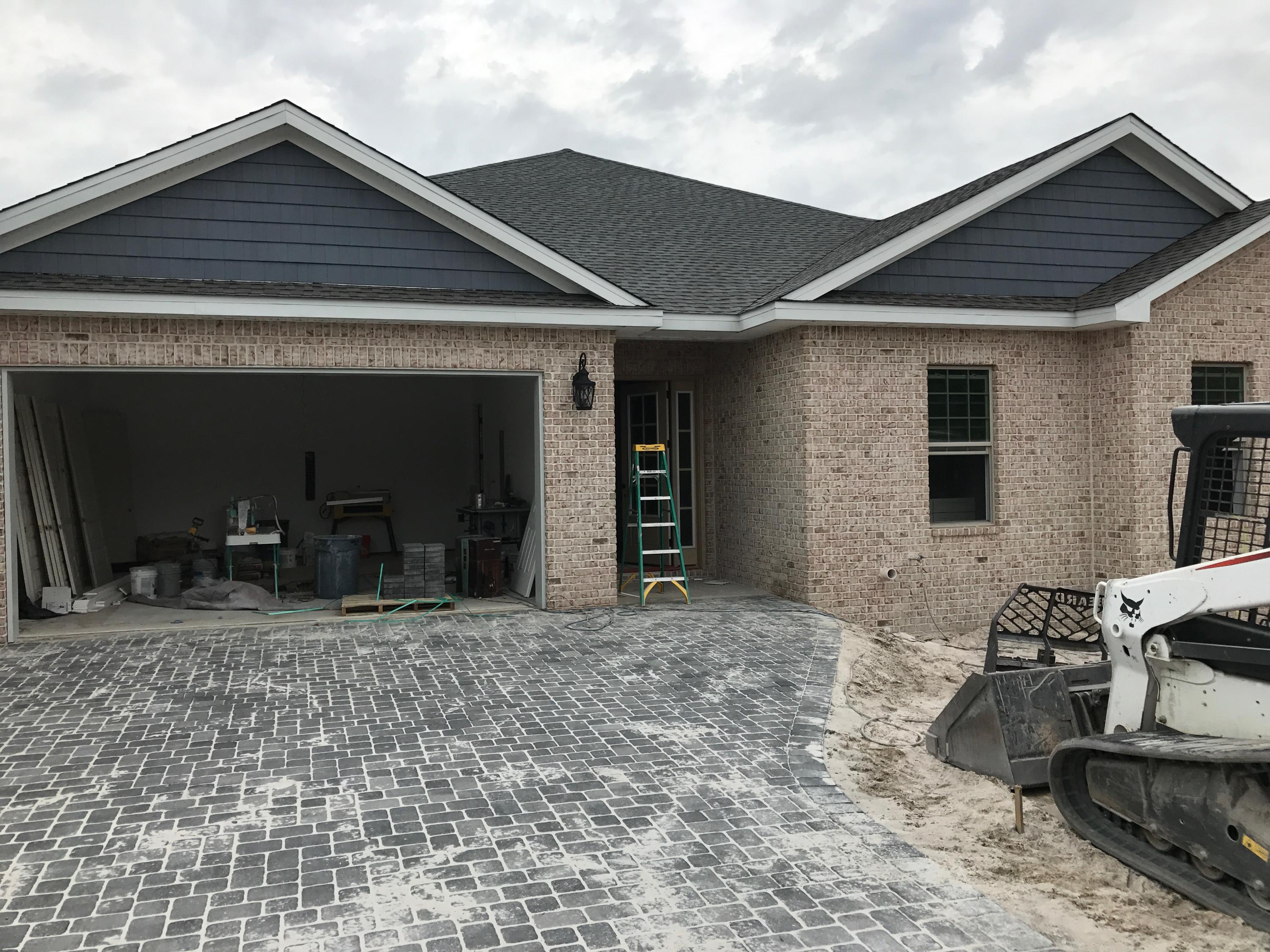 AVALON BEACH ESTATES - Residential