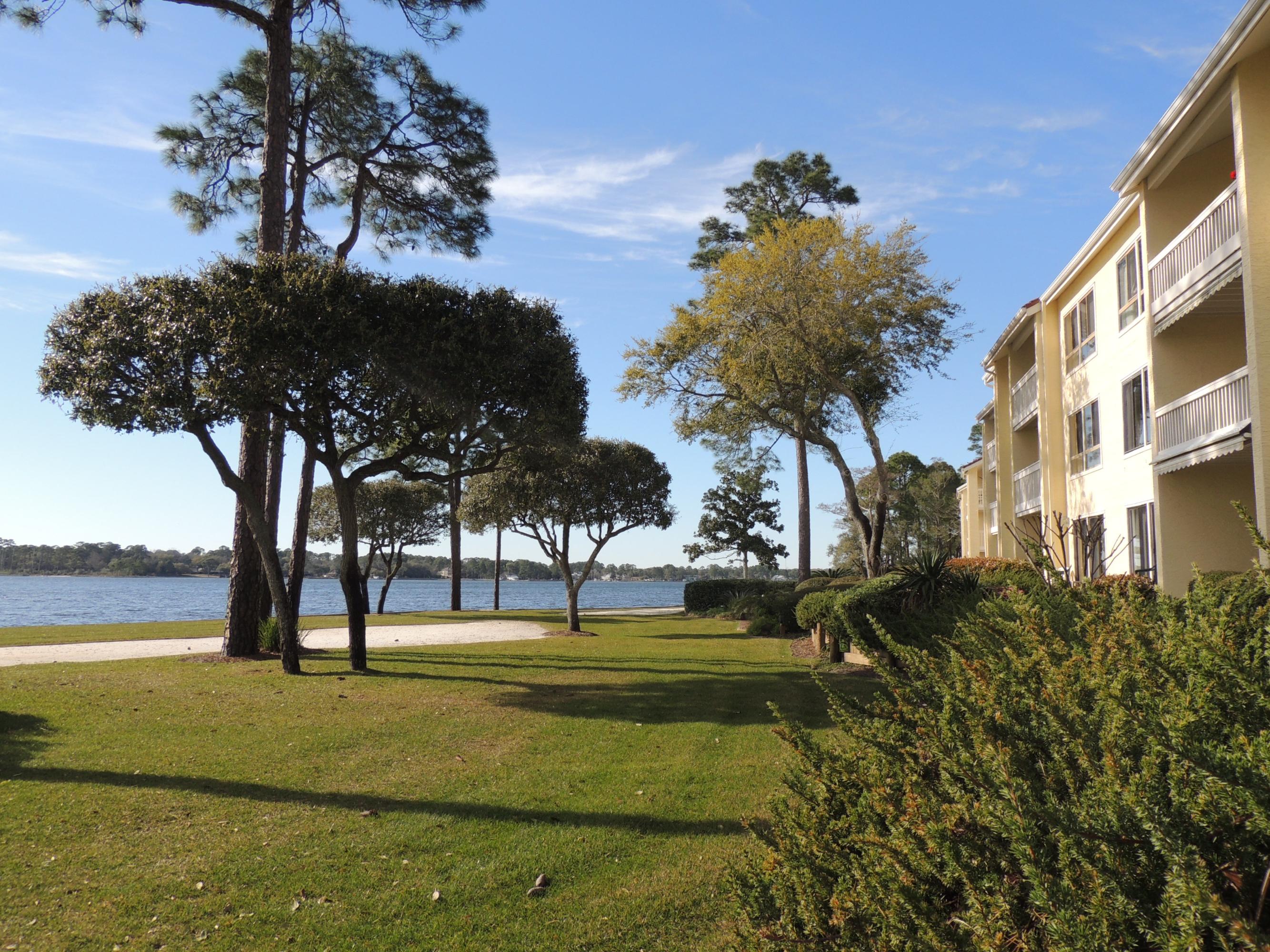 BAYSIDE VILLAS CONDO - Residential