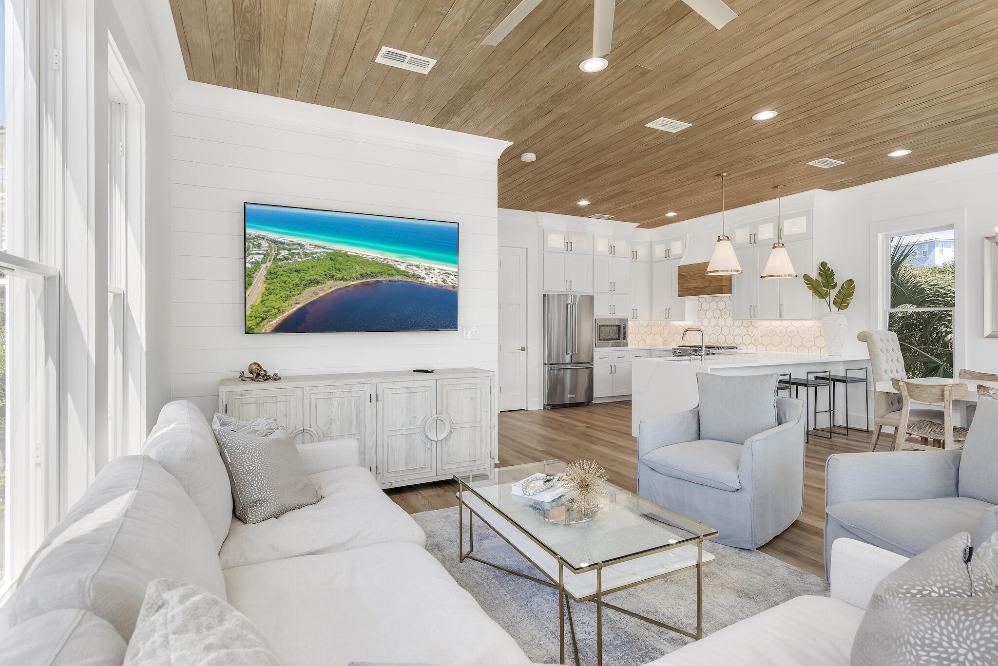DESTIN POINTE - Residential