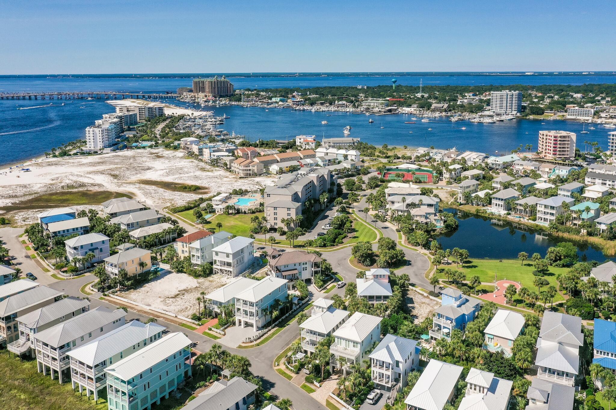 DESTIN POINTE - Residential
