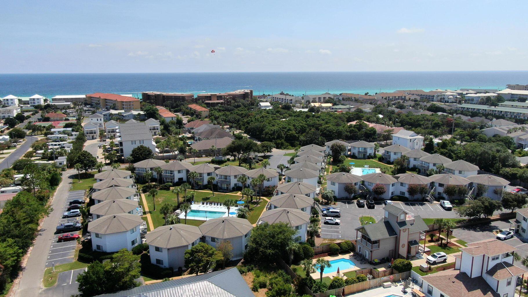 CRYSTAL VILLAGE CONDO PH 1 - Residential