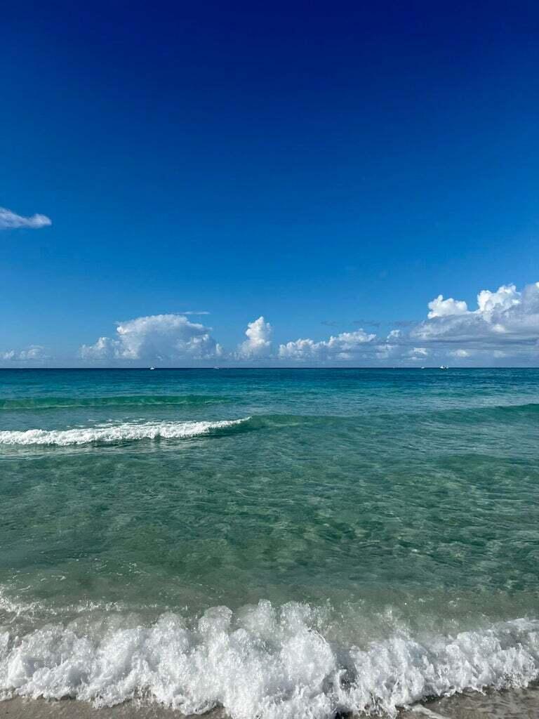 CRYSTAL VILLAGE CONDO PH 1 - Residential