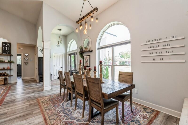 GRAND POINTE - Residential