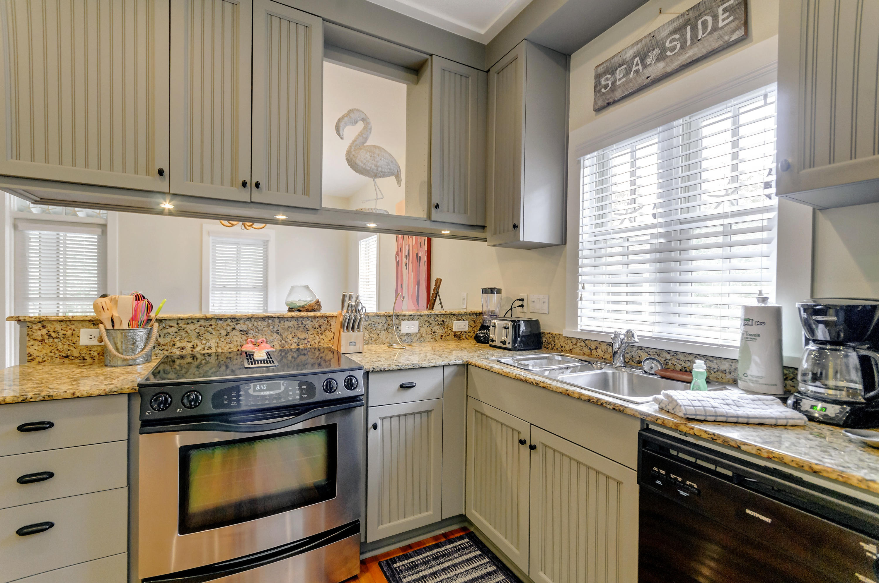 MAGNOLIA COTTAGES - Residential