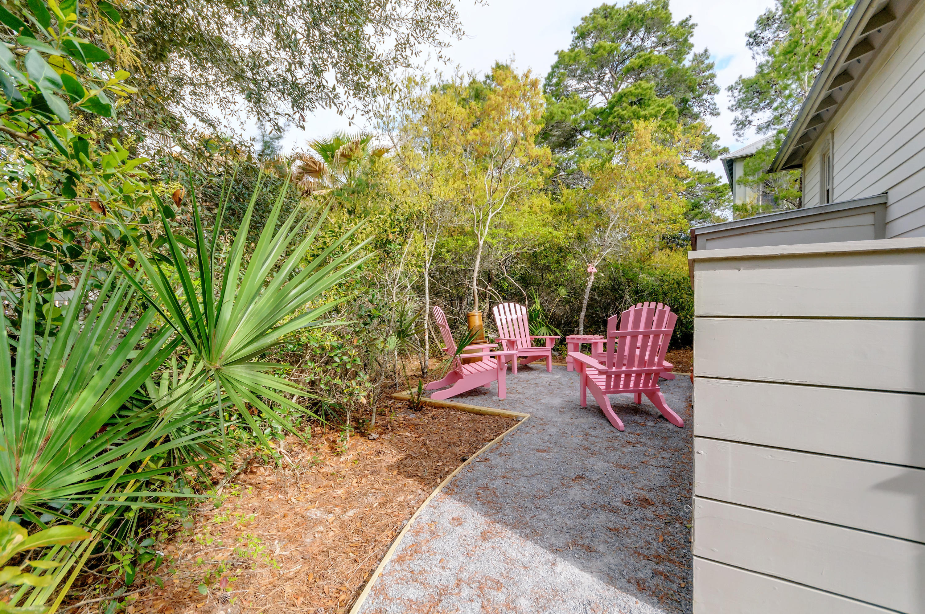 MAGNOLIA COTTAGES - Residential