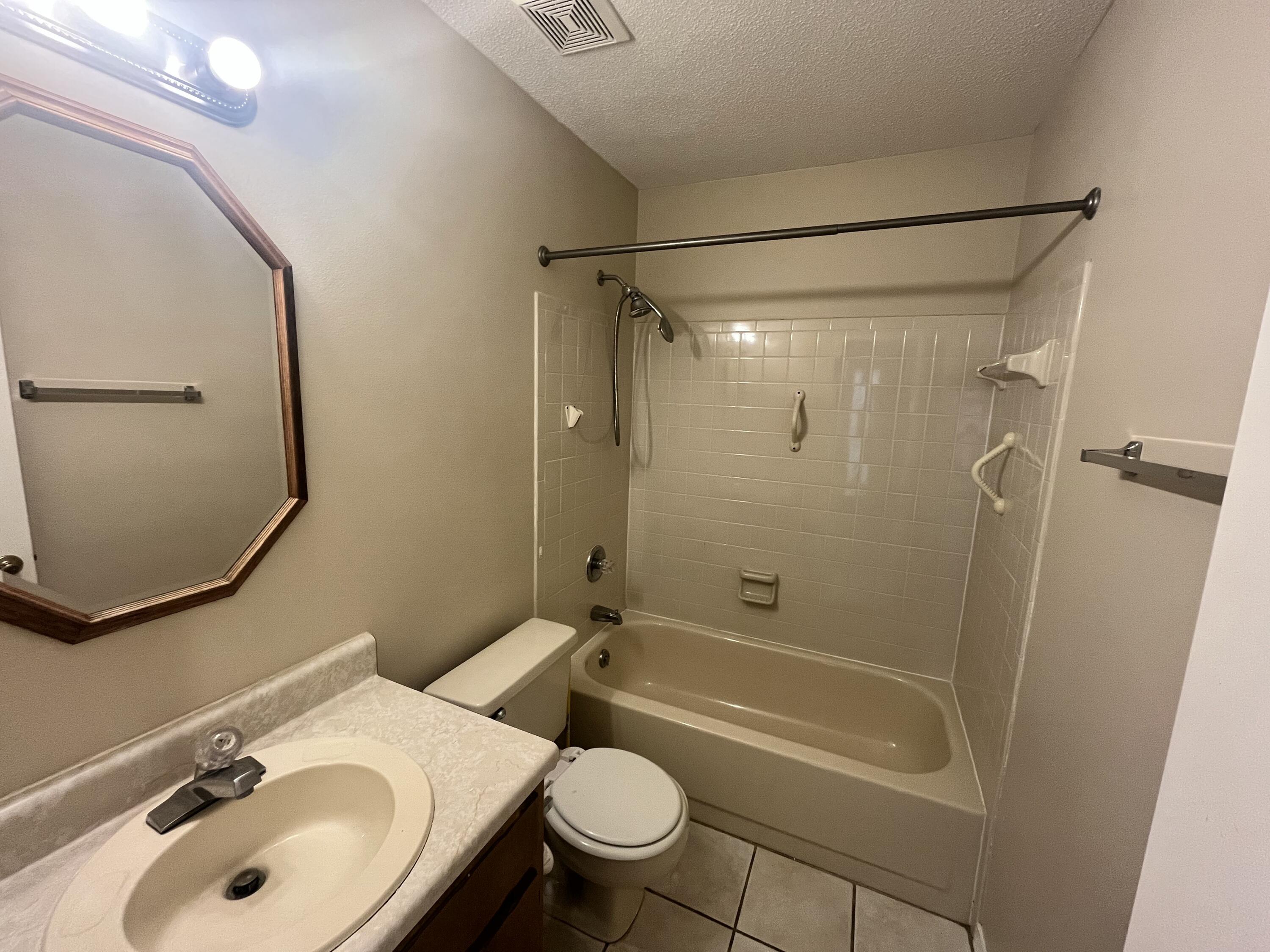 WINDGATE - Residential Lease