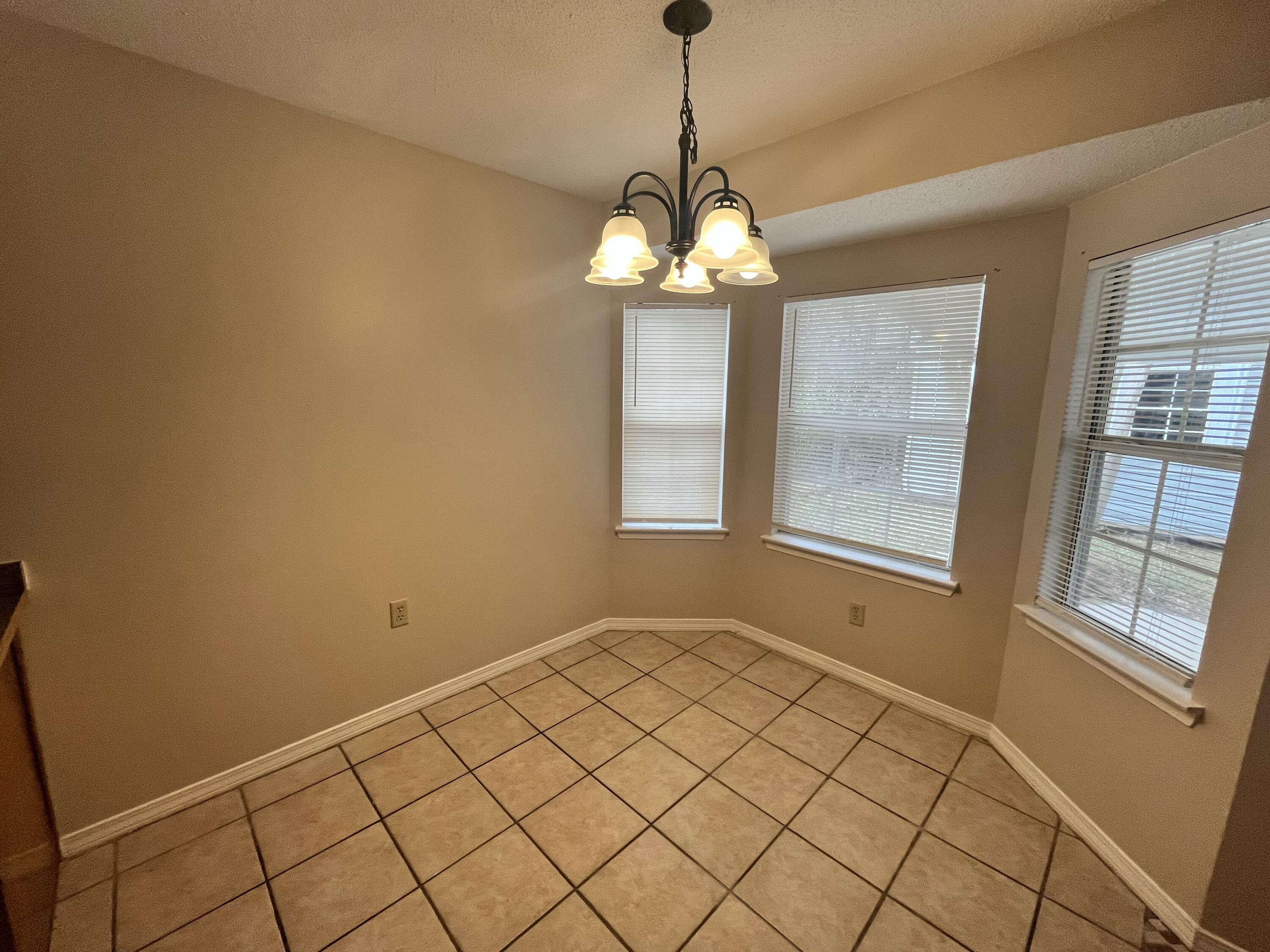 WINDGATE - Residential Lease