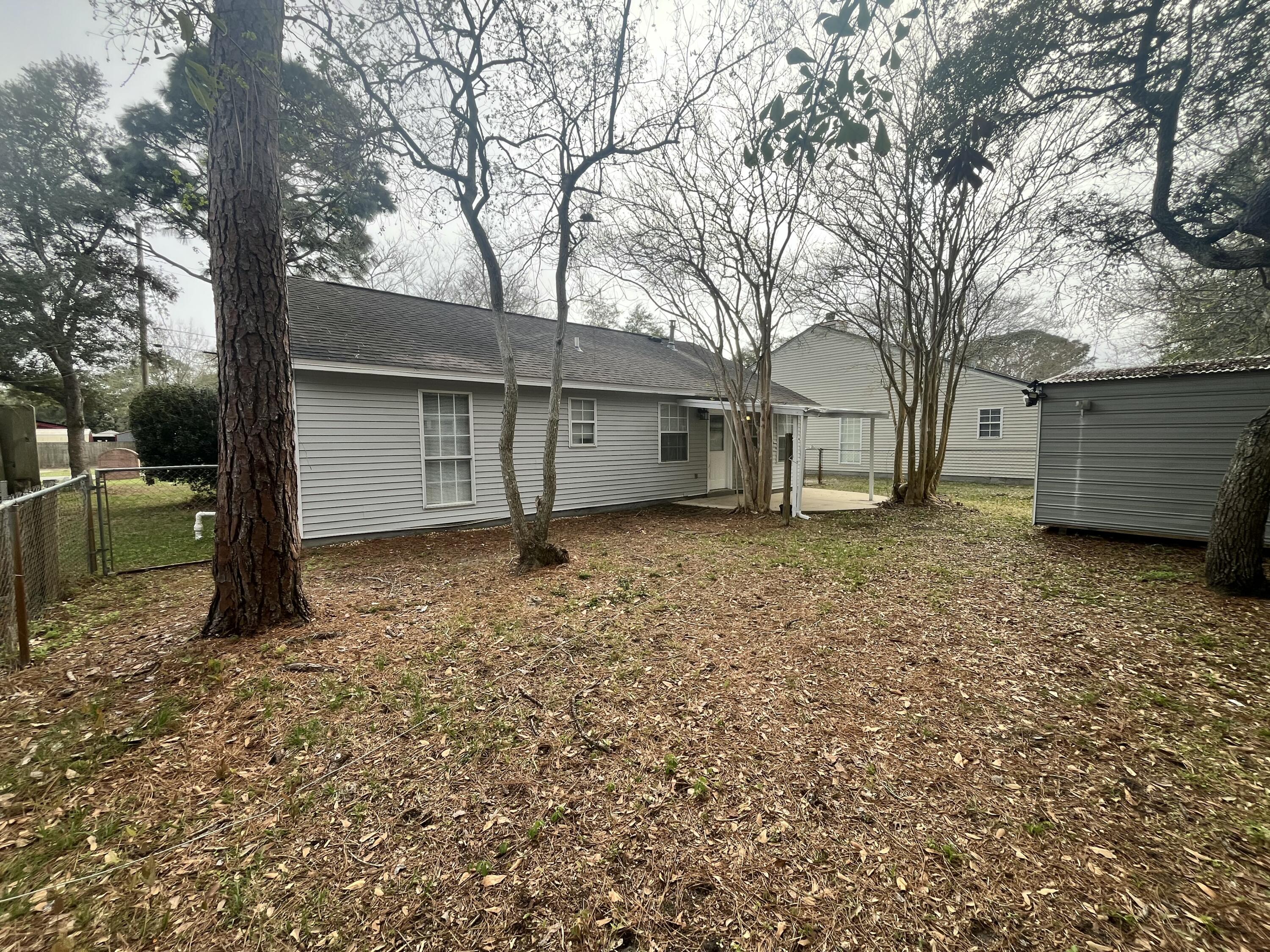 WINDGATE - Residential Lease