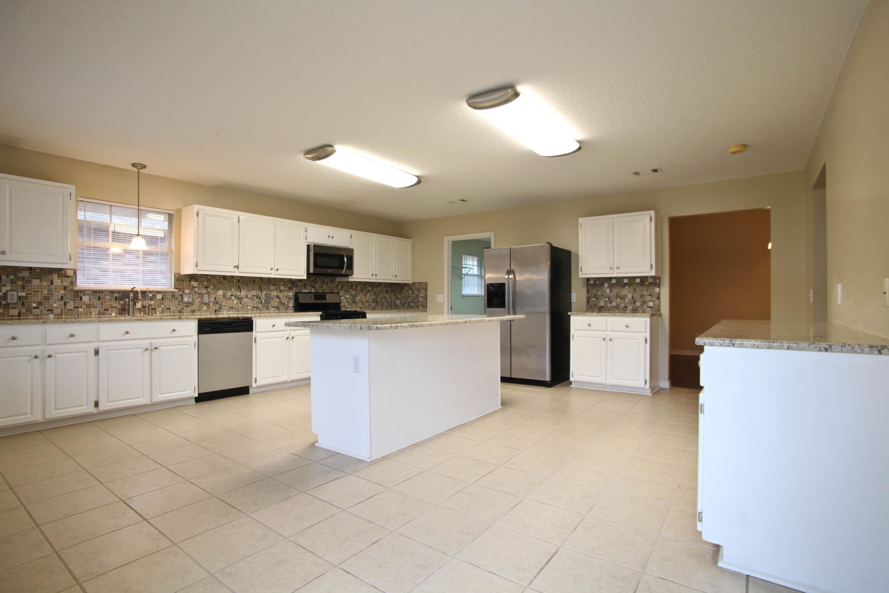 CHEROKEE BEND S/D - Residential