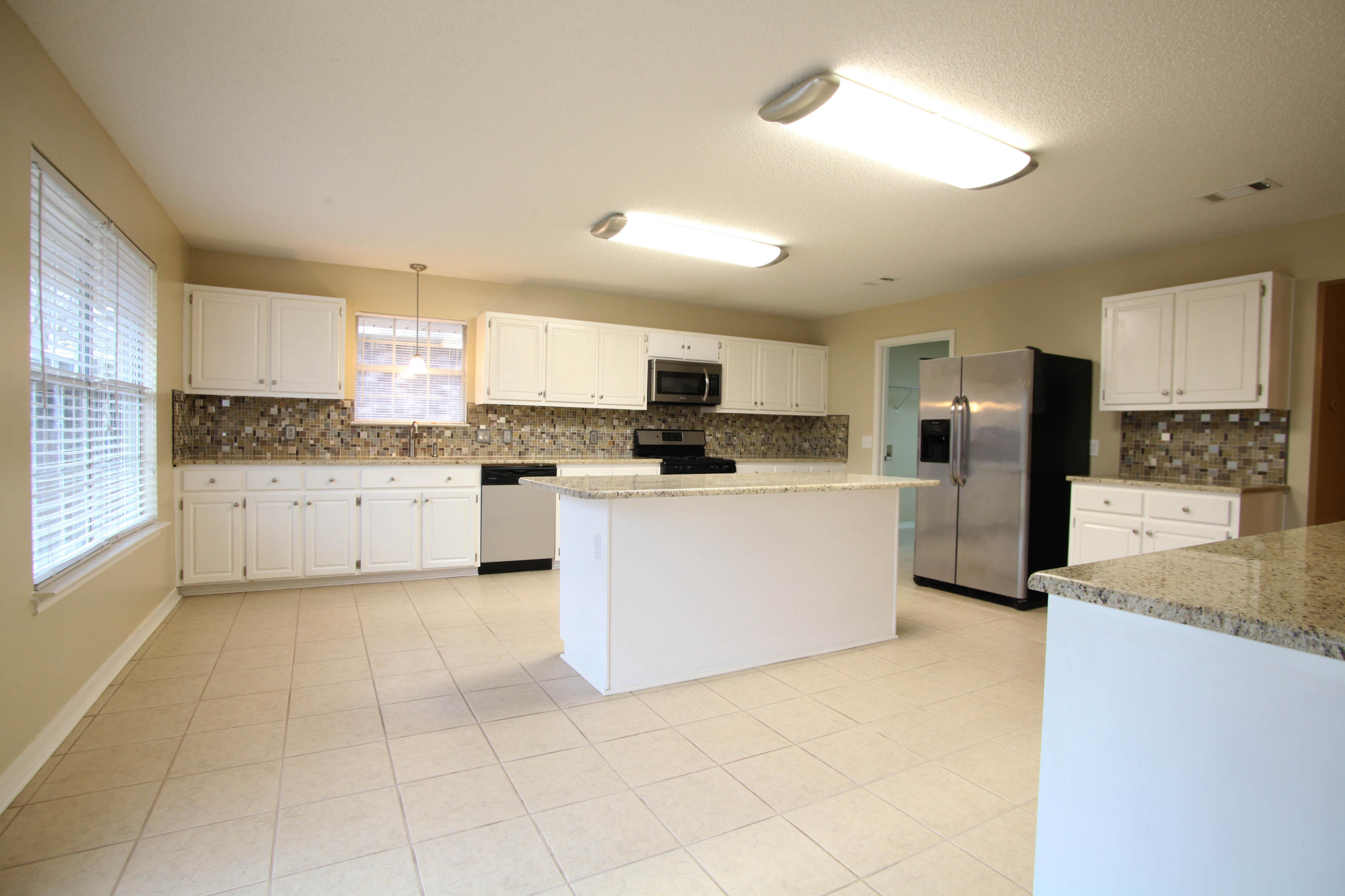 CHEROKEE BEND S/D - Residential