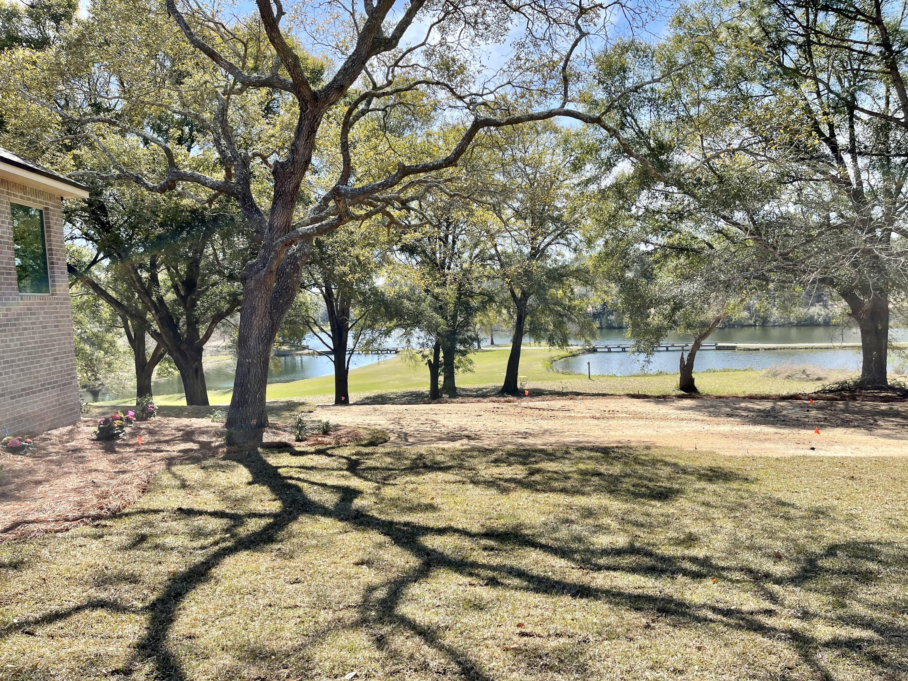 ROCKY BAYOU COUNTRY CLUB ESTATES 10 - Residential