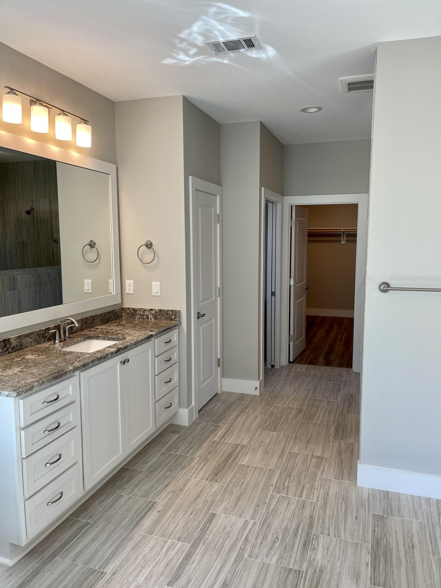 ROCKY BAYOU COUNTRY CLUB ESTATES 10 - Residential
