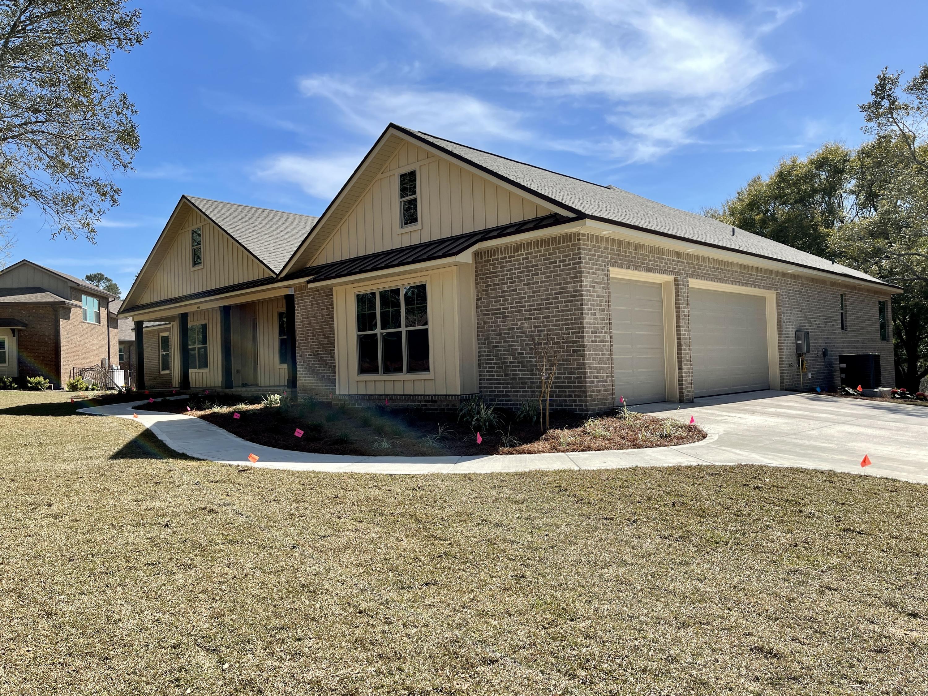 ROCKY BAYOU COUNTRY CLUB ESTATES 10 - Residential