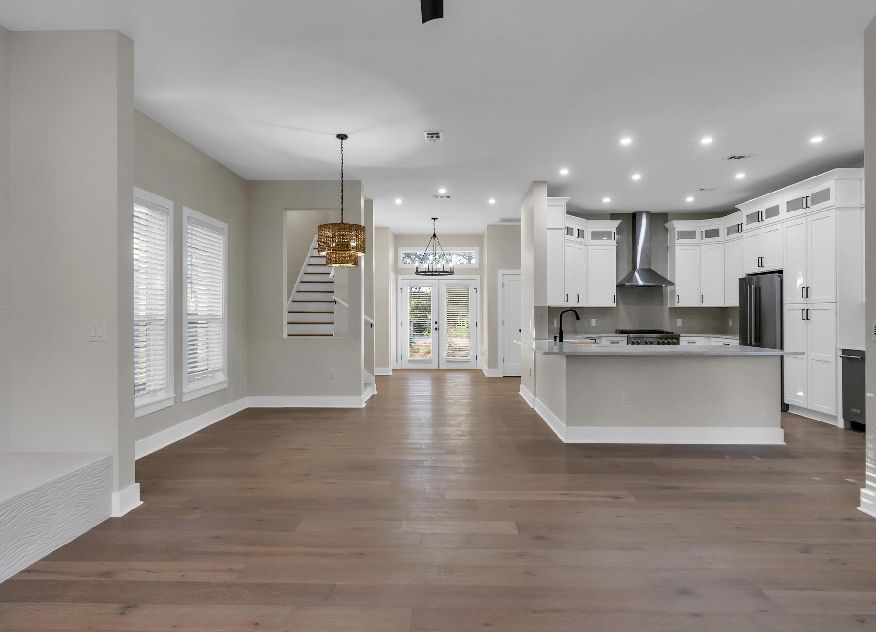 EASTERN LAKE ESTATES - Residential