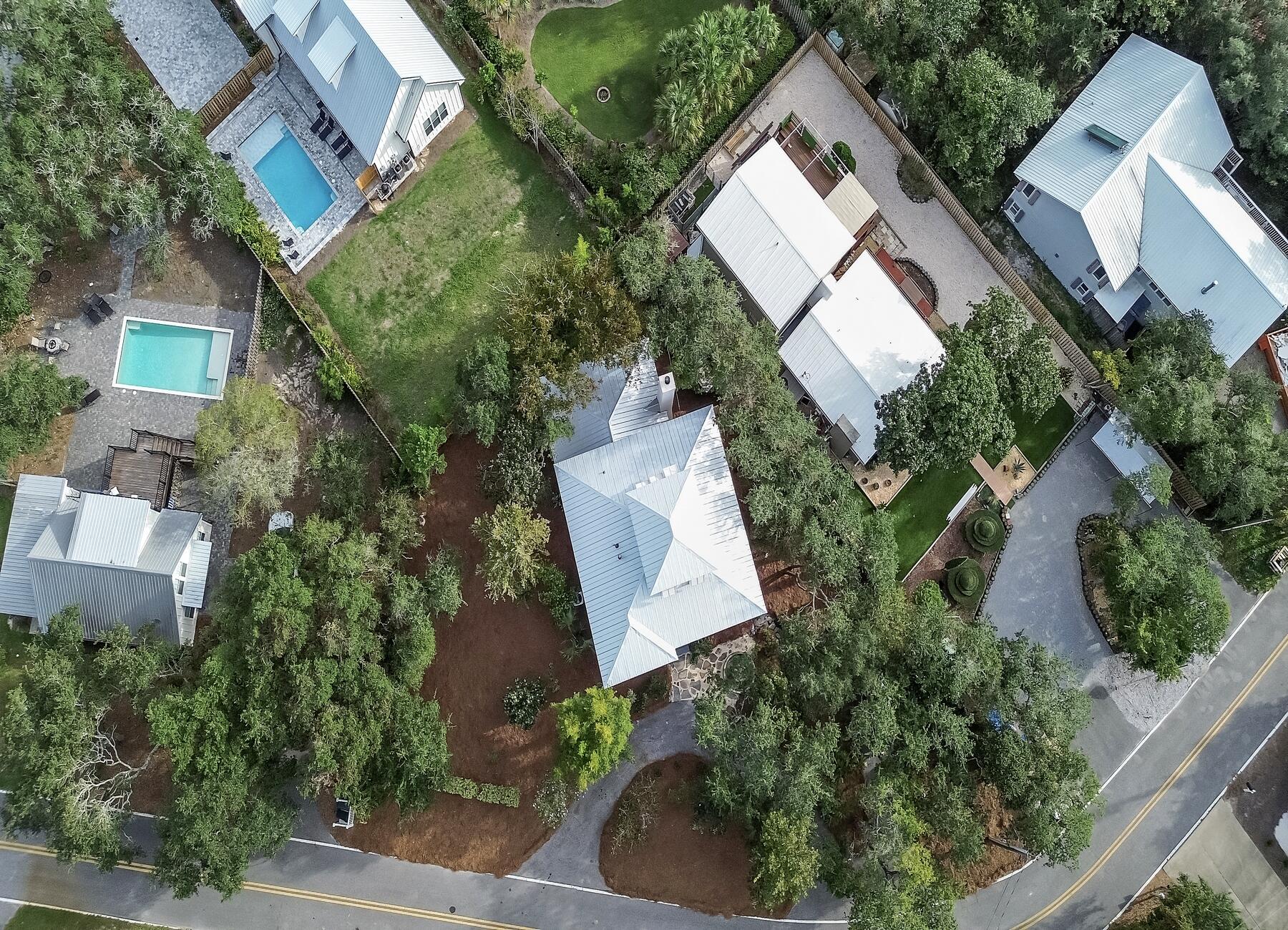 EASTERN LAKE ESTATES - Residential