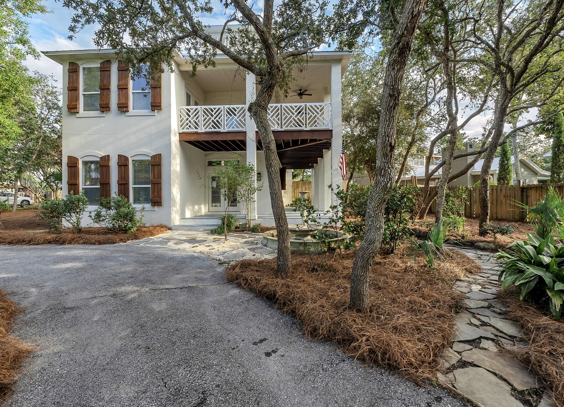 EASTERN LAKE ESTATES - Residential