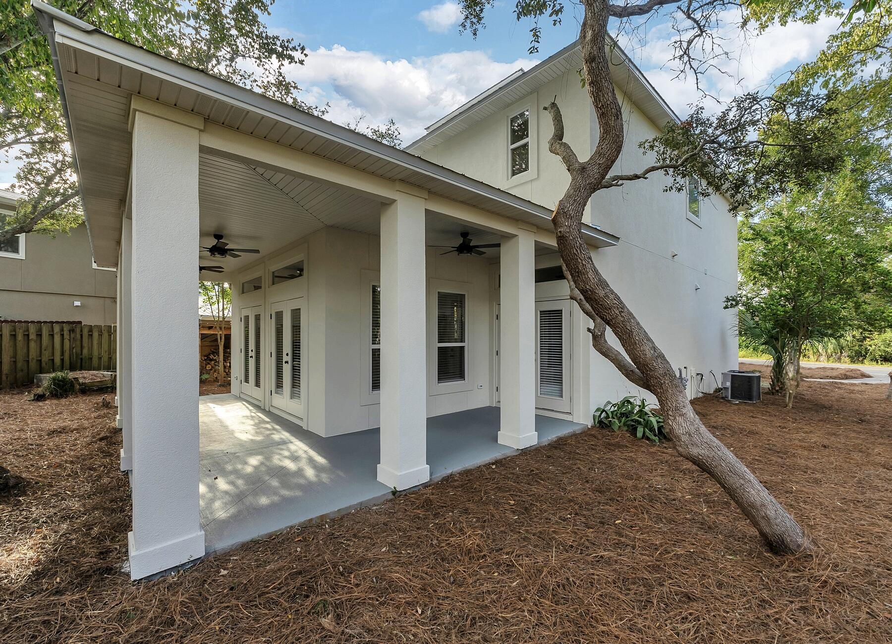 EASTERN LAKE ESTATES - Residential