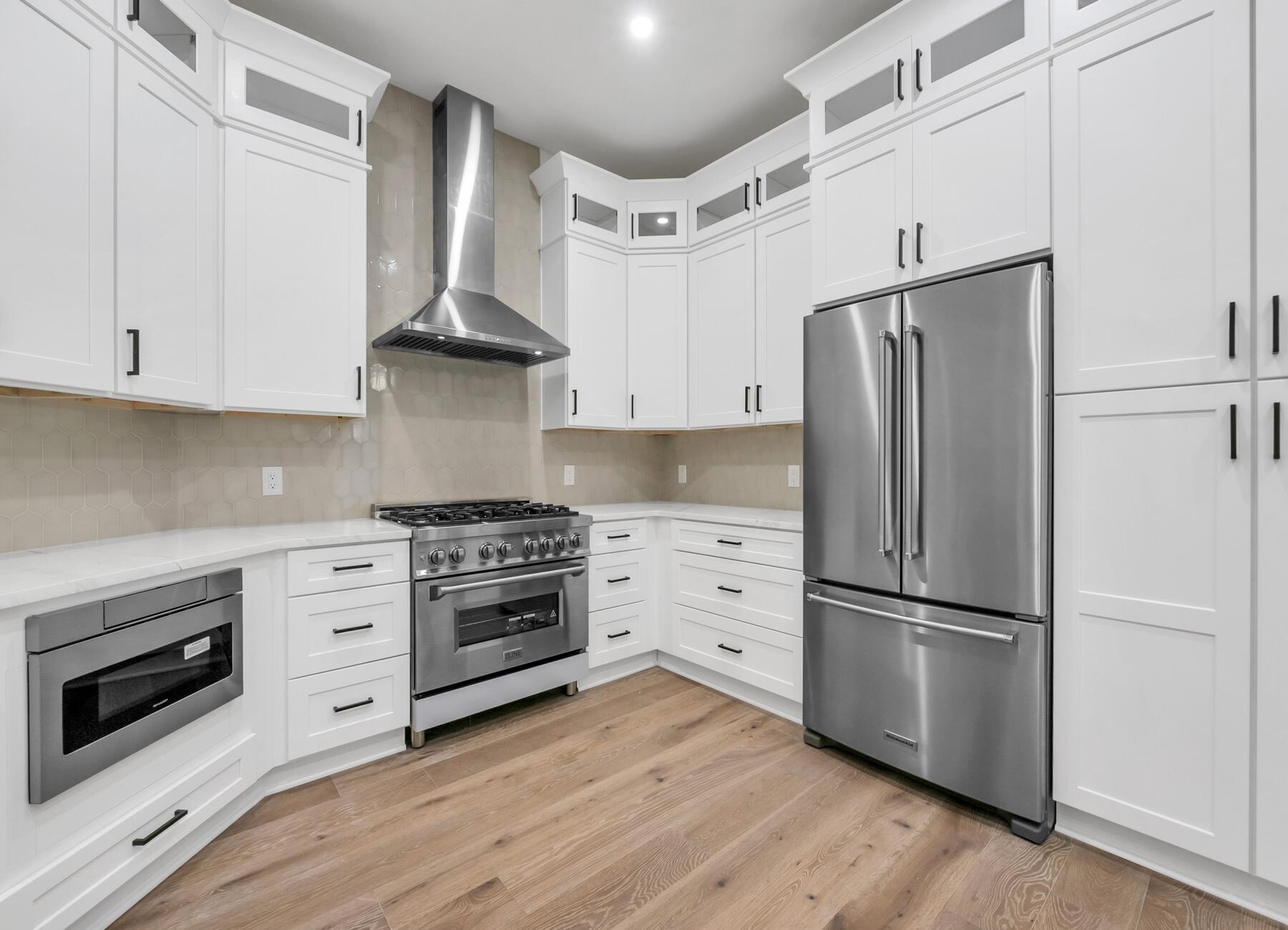 EASTERN LAKE ESTATES - Residential
