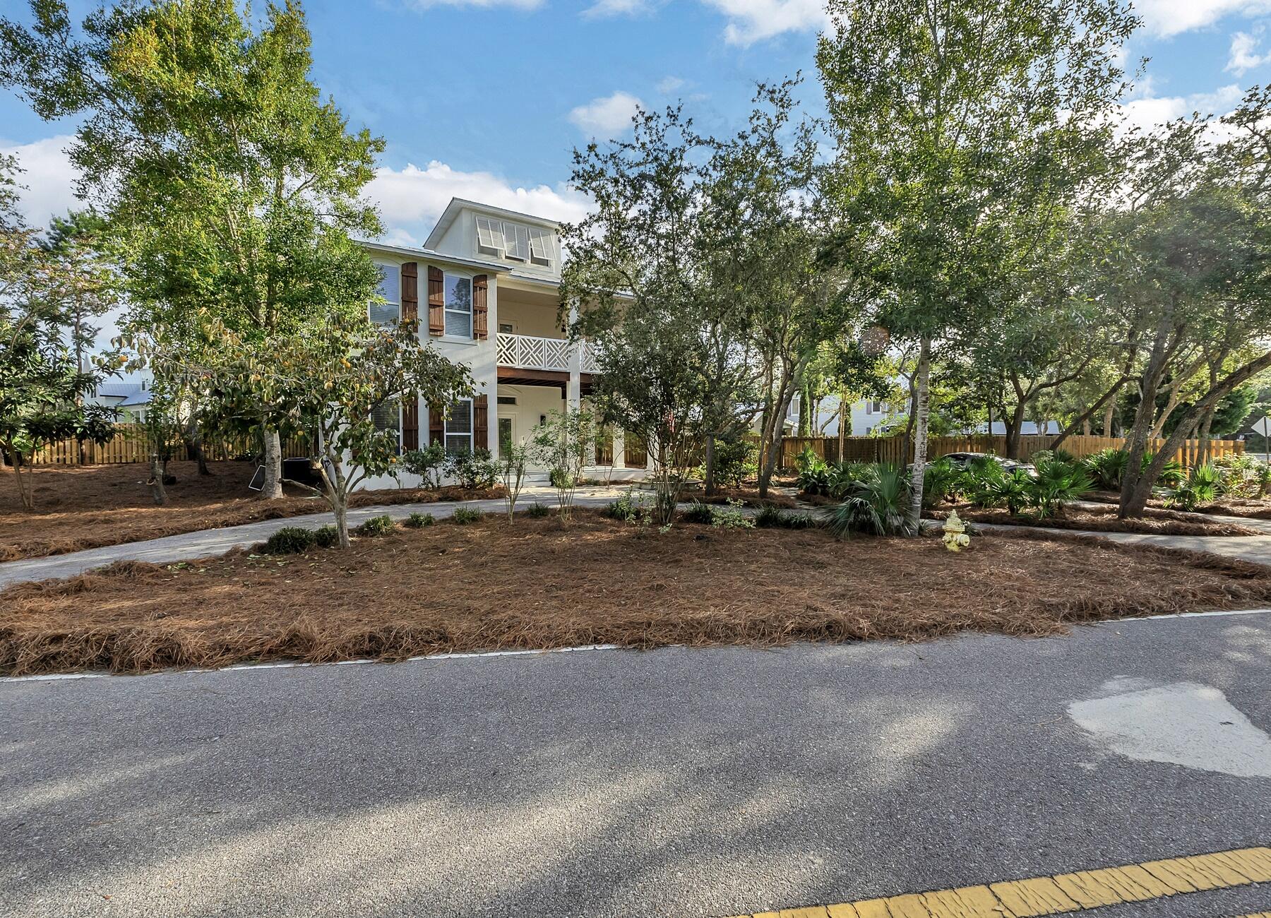 EASTERN LAKE ESTATES - Residential