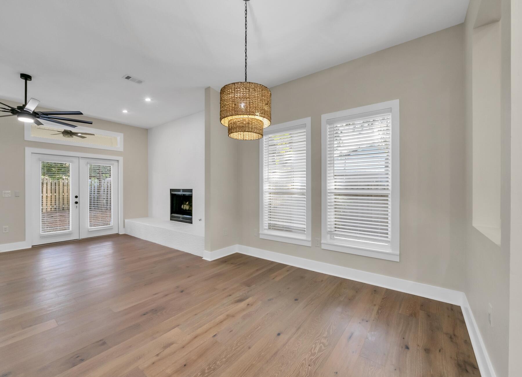 EASTERN LAKE ESTATES - Residential