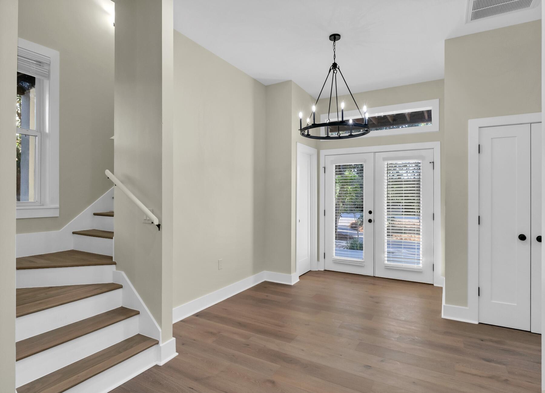 EASTERN LAKE ESTATES - Residential