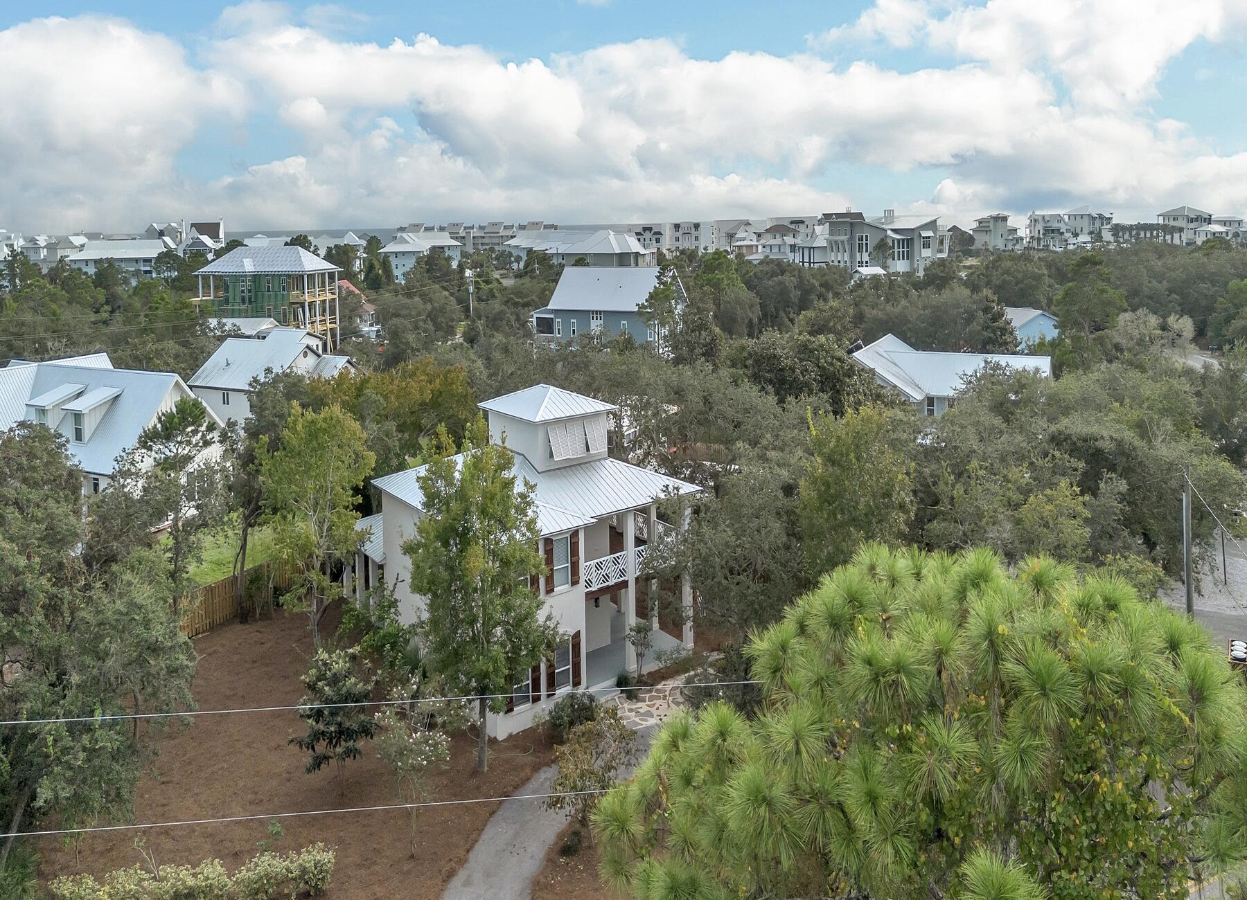 EASTERN LAKE ESTATES - Residential