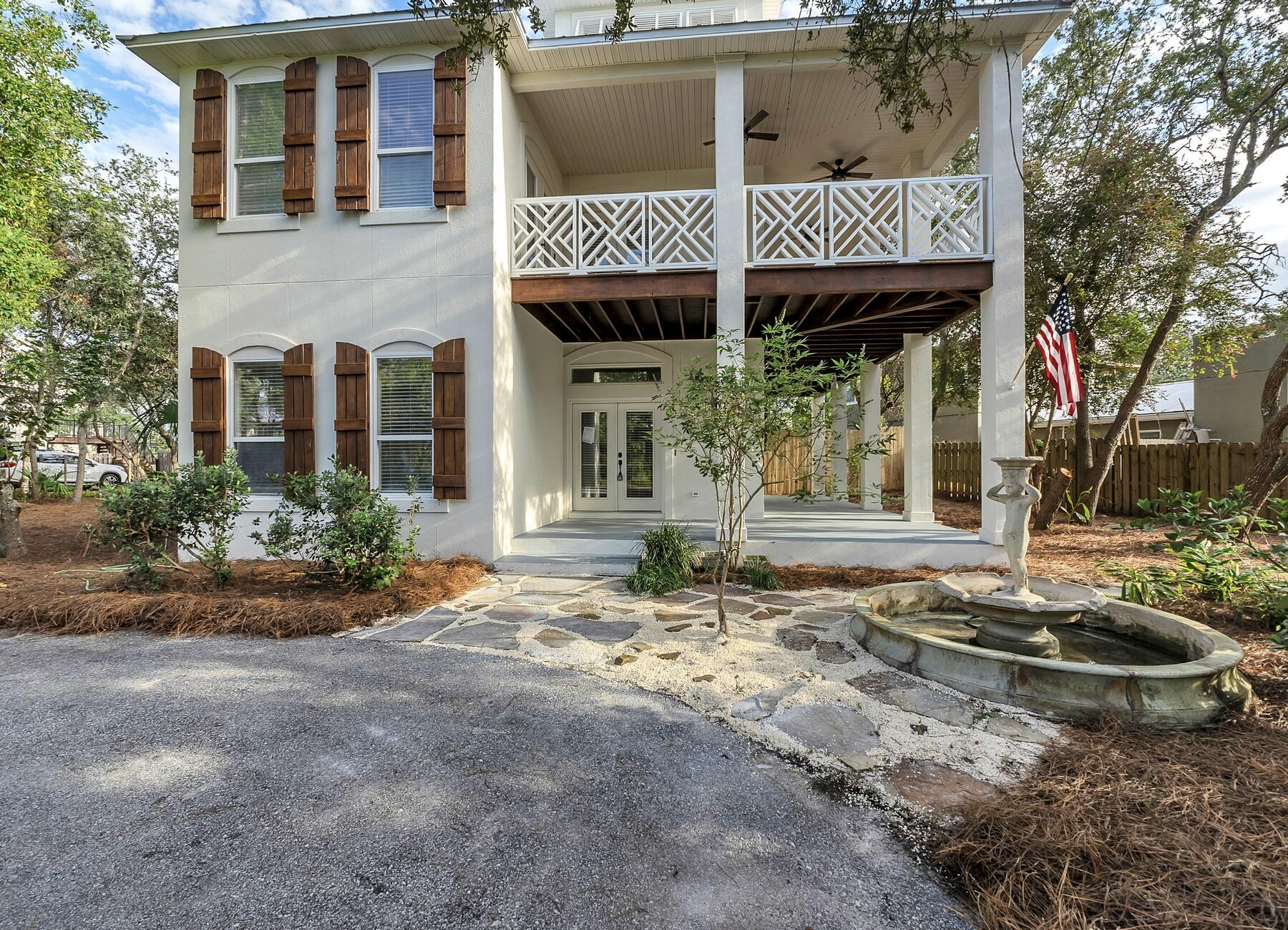 EASTERN LAKE ESTATES - Residential