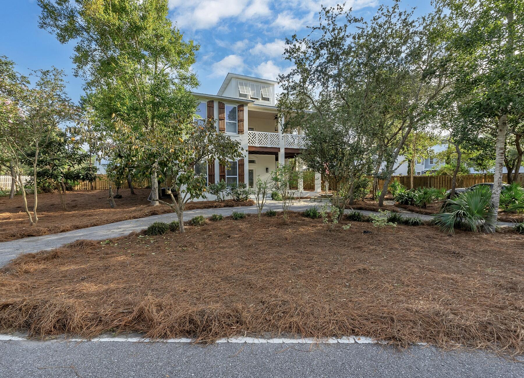 EASTERN LAKE ESTATES - Residential