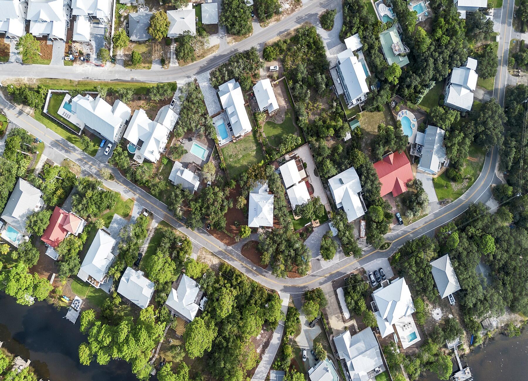 EASTERN LAKE ESTATES - Residential