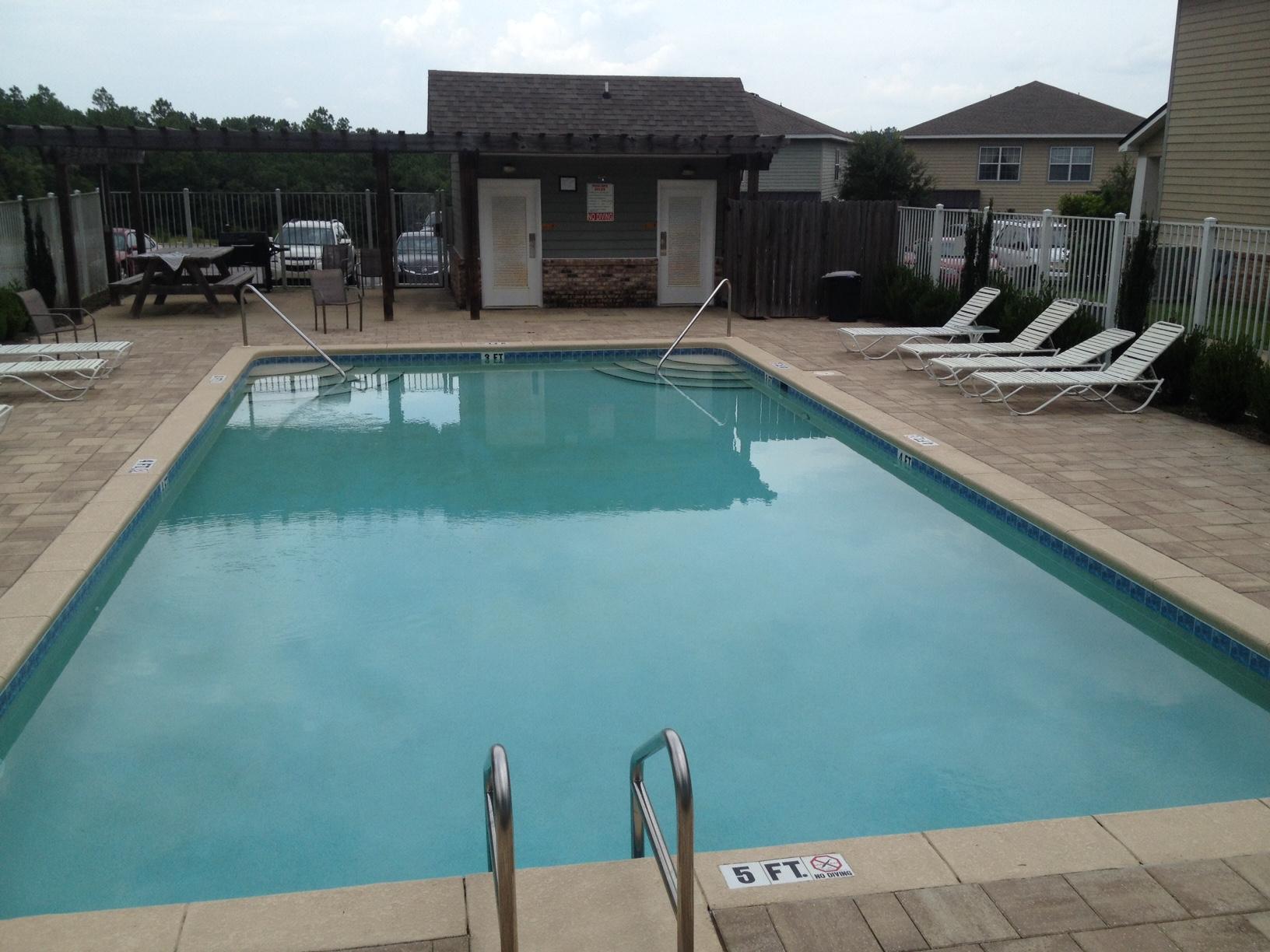 ARBOR LAKE - Residential