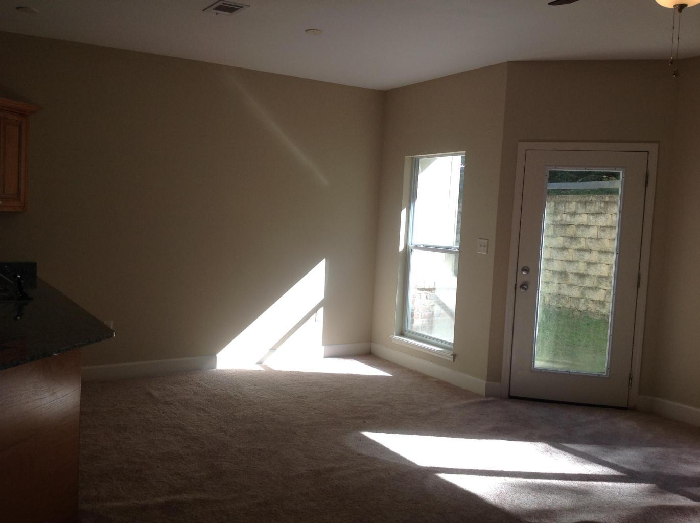 ARBOR LAKE - Residential