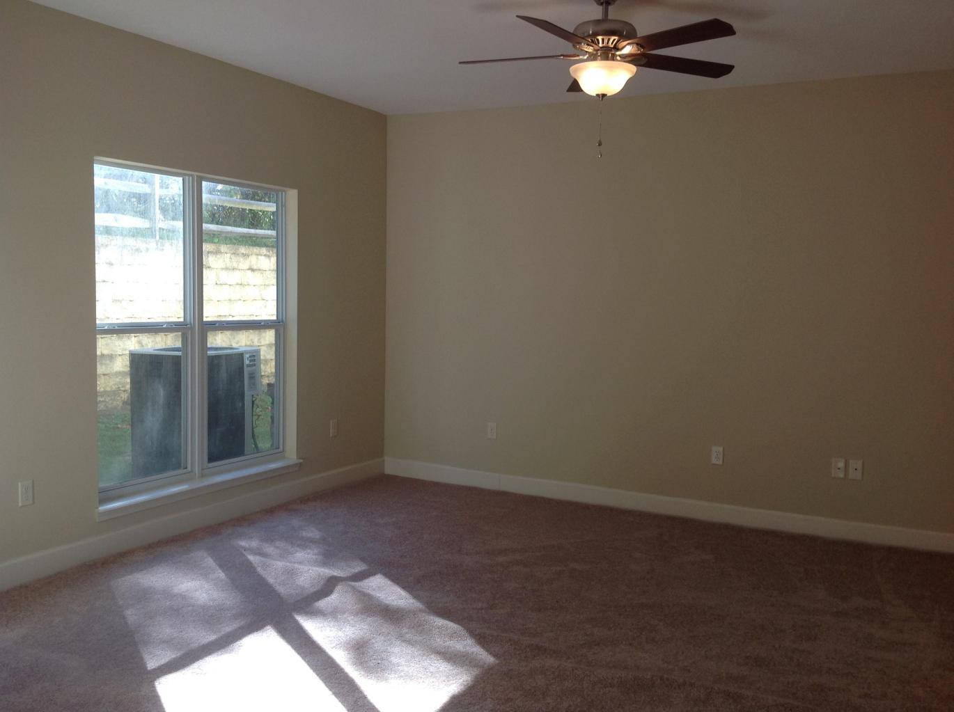 ARBOR LAKE - Residential