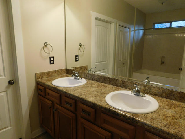 WALSH GLEN ESTATES - Residential