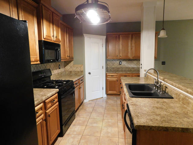 WALSH GLEN ESTATES - Residential