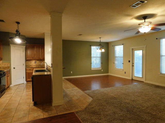 WALSH GLEN ESTATES - Residential