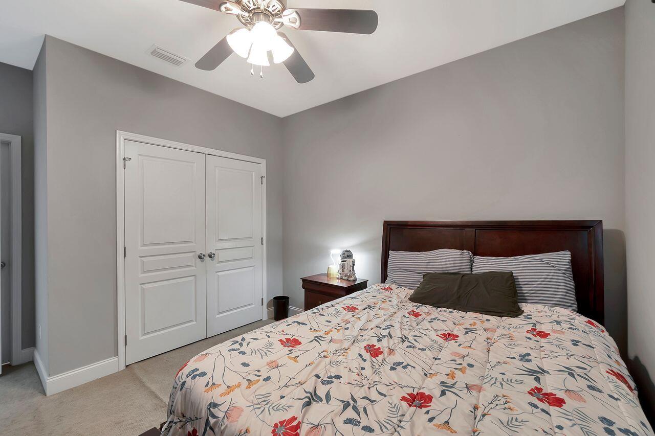 CRESCENT SHORES - Residential