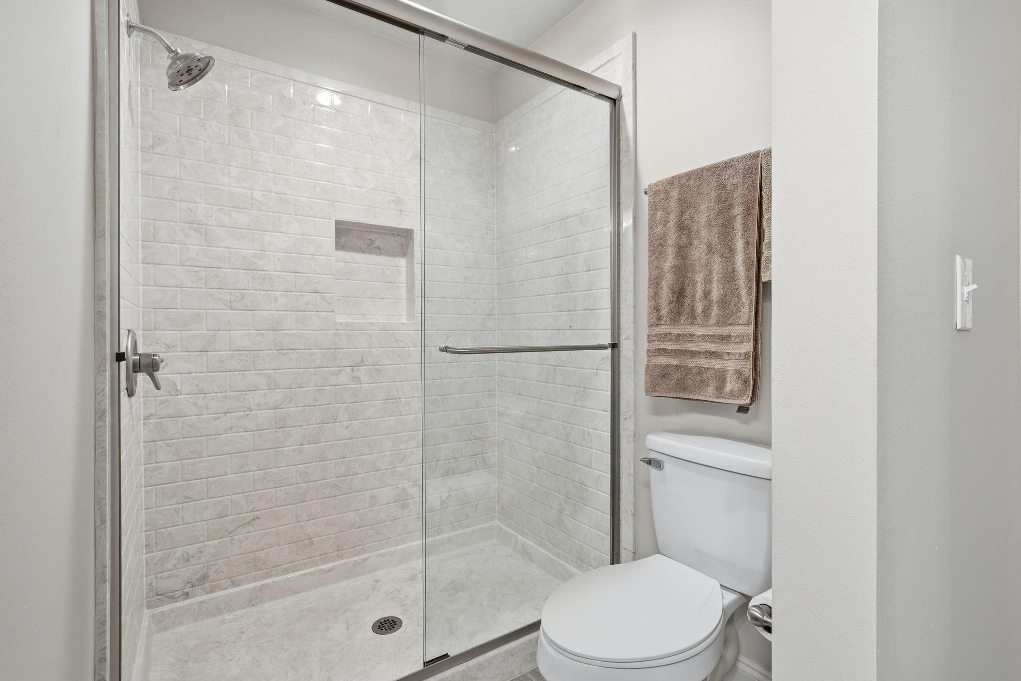 HOLLEY BY THE SEA - Residential