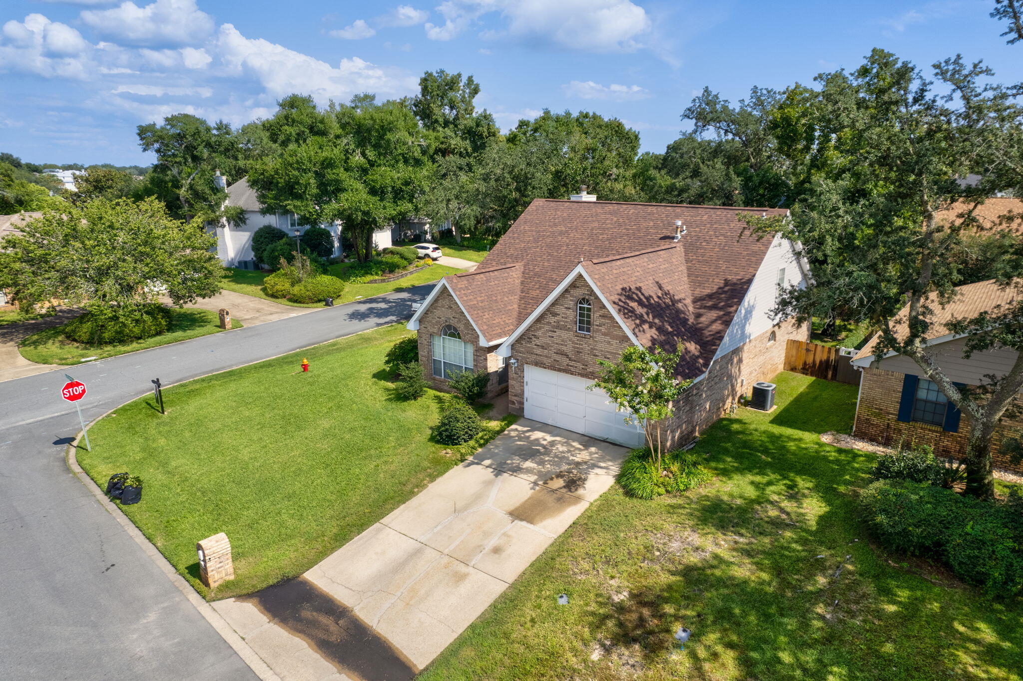 LAKE POINTE - Residential